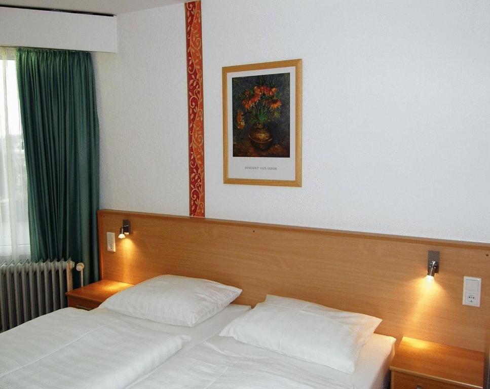 Hotel Deisterblick Bad Nenndorf Bagian luar foto